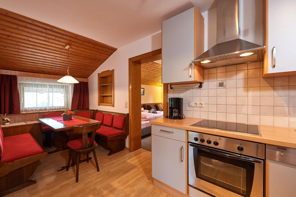 Apartments Neue Post فيلزموس المظهر الخارجي الصورة